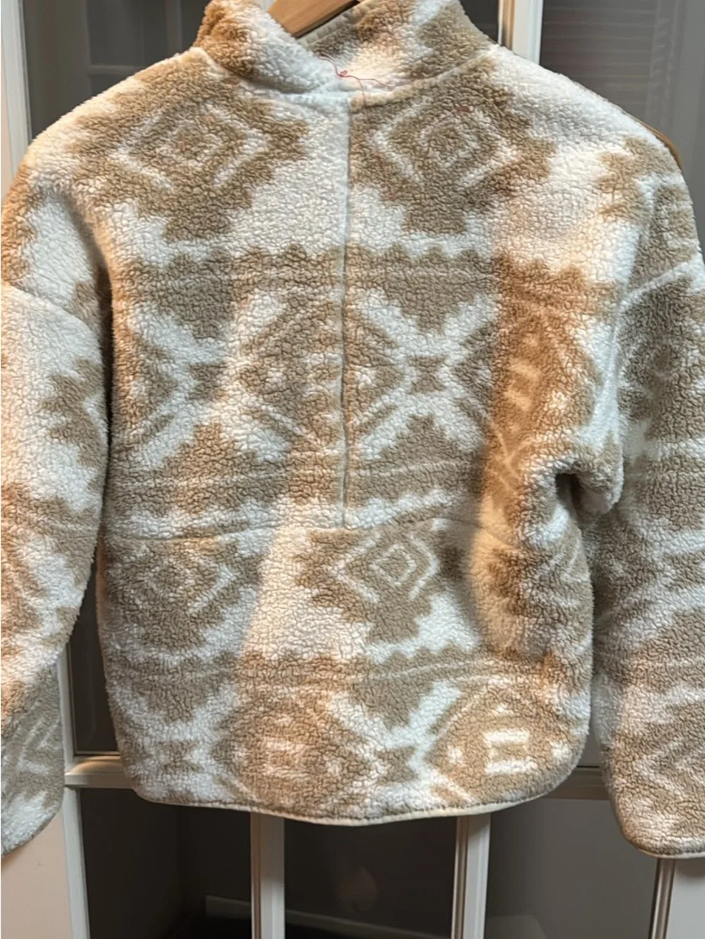 North face girls excellent used condition beige printed zip up fleece size large